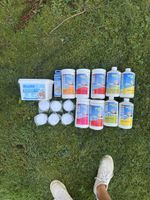 Diverse Pool Chemikalien