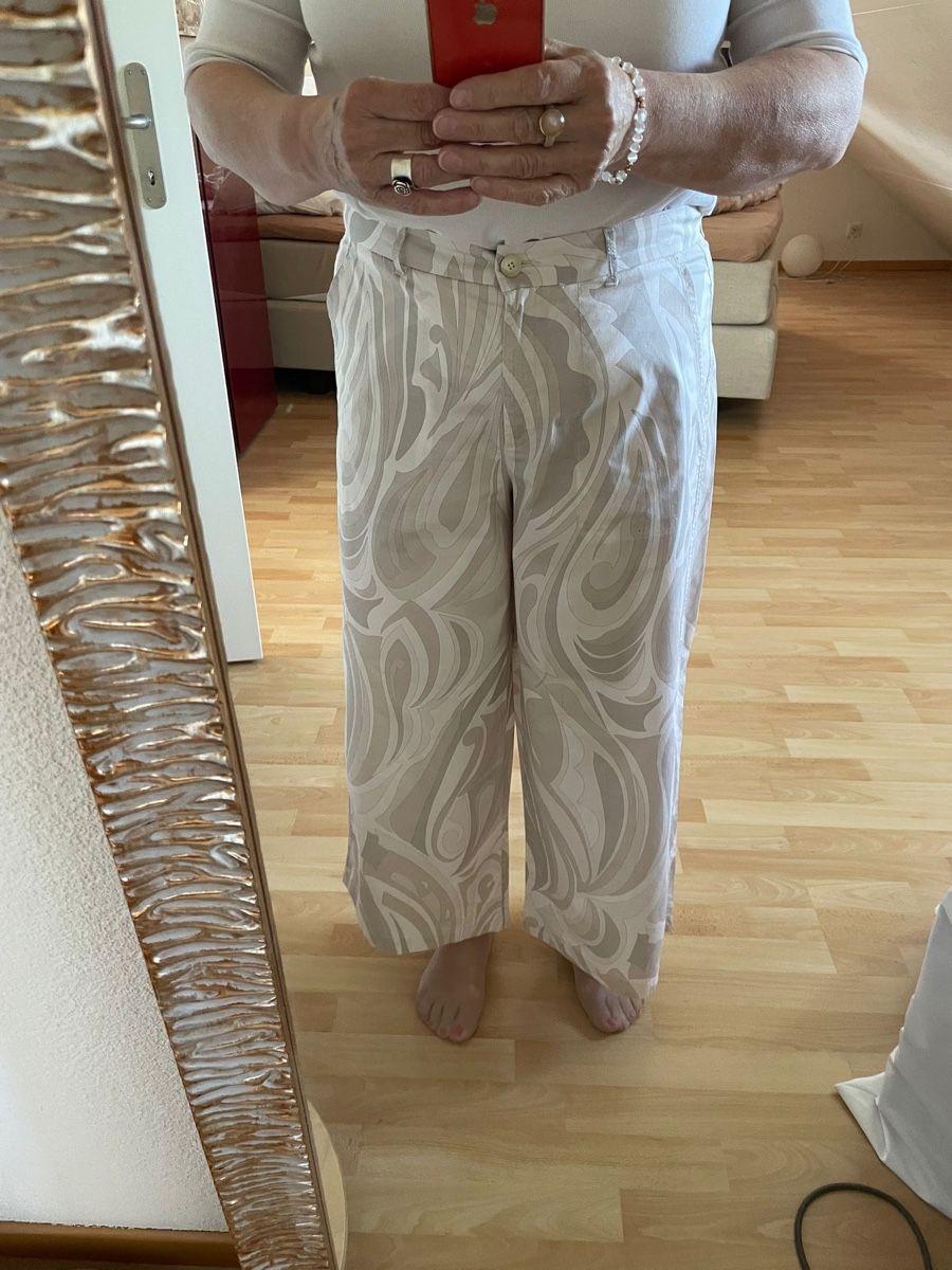 Cambio Pantaloni: Cambio Sommerhose Grösse 42 – Usato da Sissach venduto da Monkbay