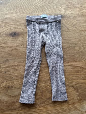 Süsse Zara Strick Leggings, Grösse 3-4 Jahre, Top Zustand!