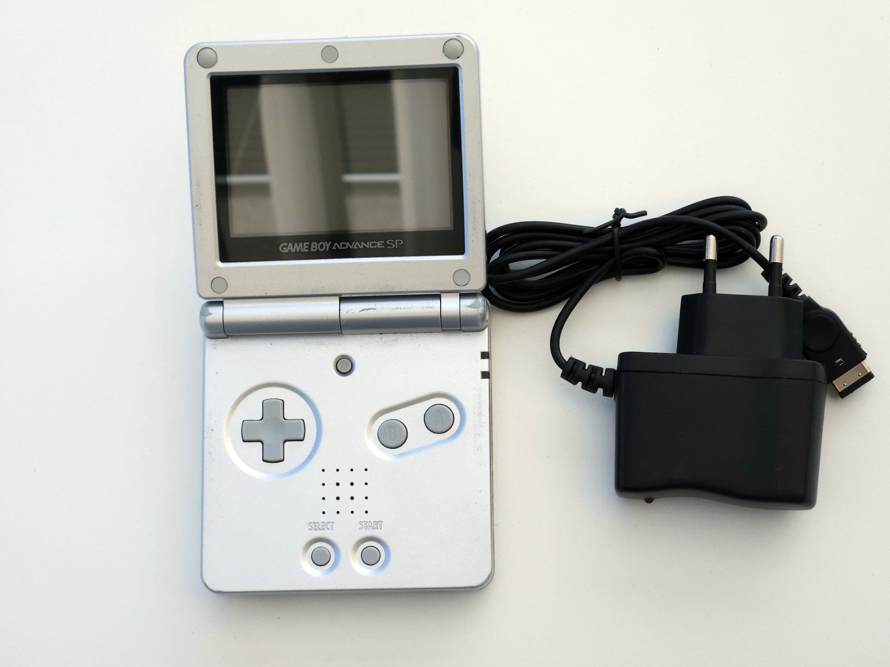 Nintendo Console: Konsole Game Boy Advance SP / Console GBA SP – Usato da Autigny venduto da zel_gvl5