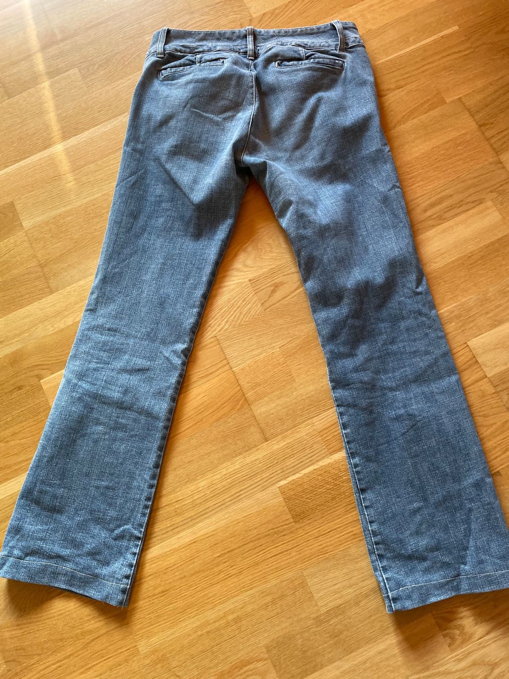 DKNY Jeans: DKNY Jeans, Gr. 30 – Usato da Olsberg venduto da iri_pn9t 1