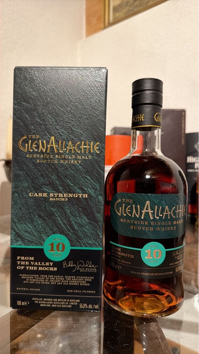 Bevande alcoliche: Glenallachie 10 Jahre Cask Strength Batch 5 - Ein Genuss – Nuovo (secondo la descrizione) da Interlaken venduto da M1ck89