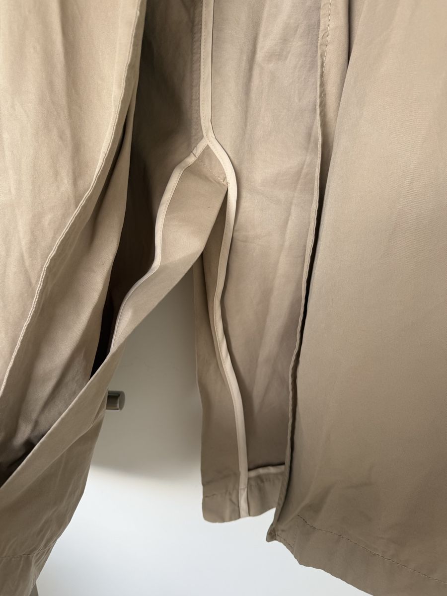 H&M Cappotti: Trench-coat – Usato da Monthey venduto da sen_6ckr 5