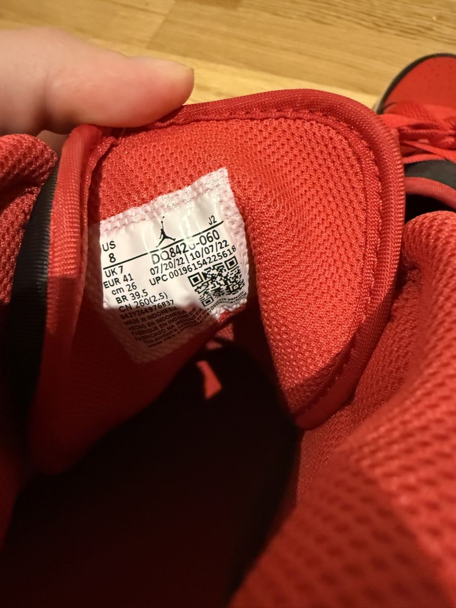 Jordan Scarpe da uomo: Air Jordan 1 Mid – Usato da Brunnen venduto da pel_vk7g 3
