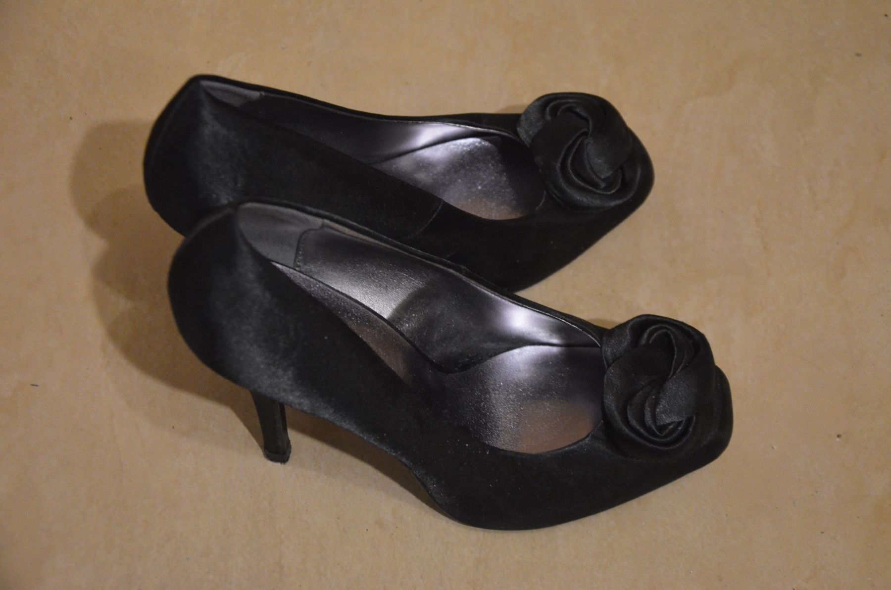 Scarpe da donna: NO 38 - TALON HOCH CM 11 – Usato da Chiasso venduto da Dolly015