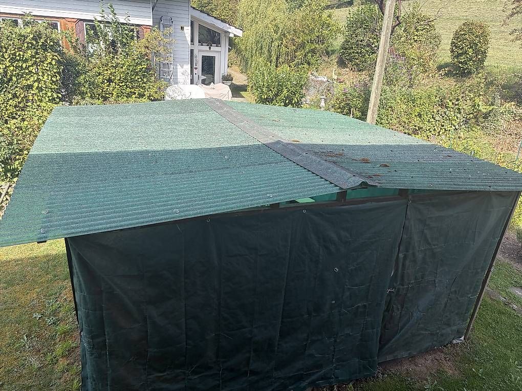 Servierplatten: 10 Stk. Welldachplatten (Kunststoff) – Gebraucht aus Wangen ZH von Ssunbeam 2