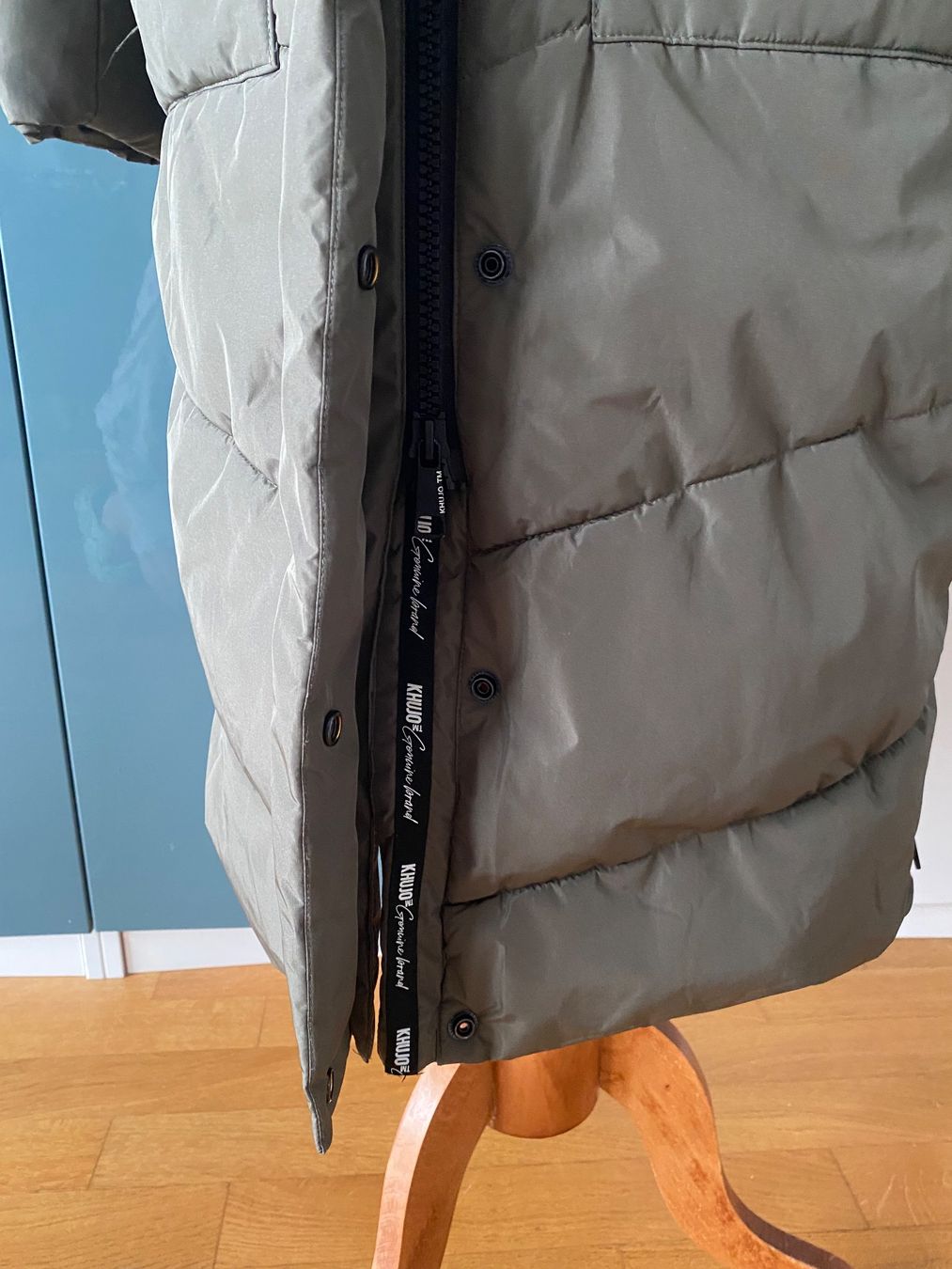 Khujo Mäntel: Khujo Wintermantel Größe L Olive – Gebraucht aus Duebendorf von Alexandertreyer 7