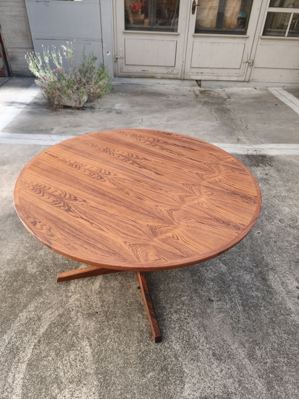 Tables: Esstisch Palisander geölt – D'occasion à Basel par Patts_Lampenfieber 5
