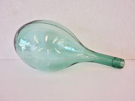 alte Chianti-Flasche ohne Standfläche Ballonflasche Flasche