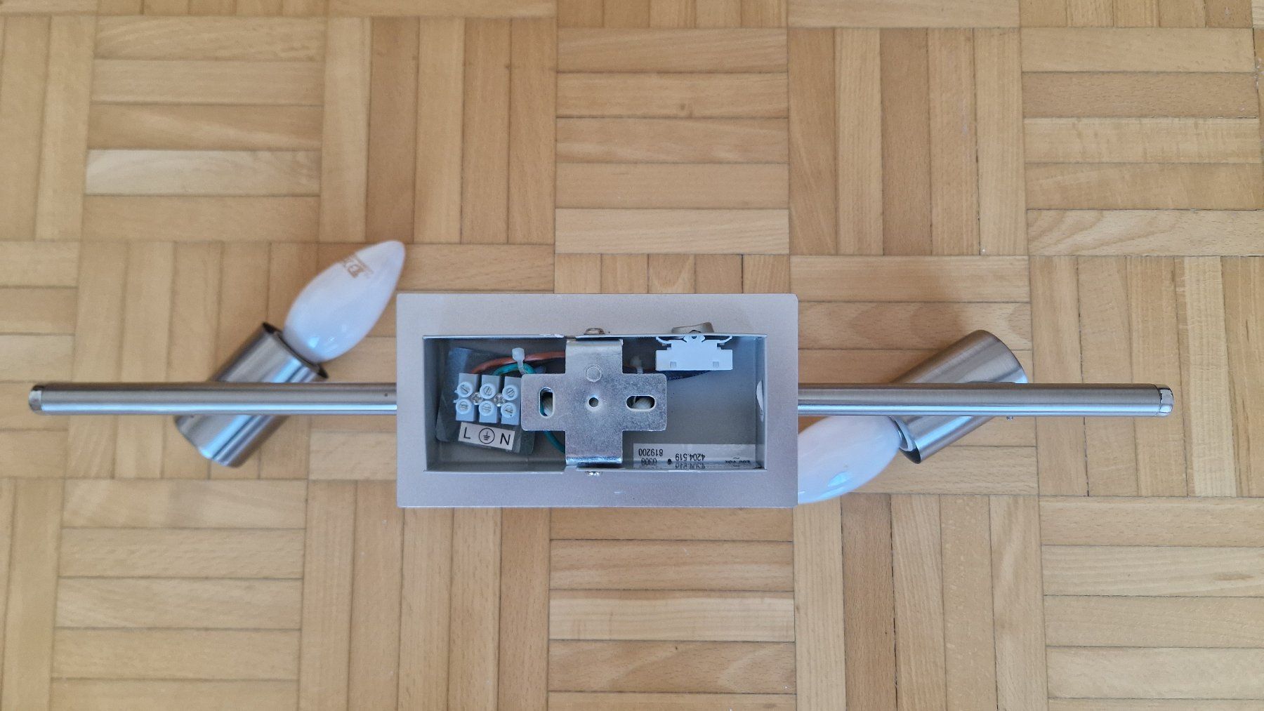 Lampadari & plafoniere: Wand- und Deckenspot/lampe – Usato da Zug venduto da rik10 2
