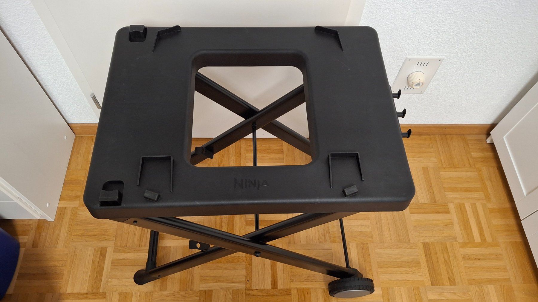 Accessoires gril: Grillwagen NEU – Neuf (Voir description) à Altishofen par time21 1