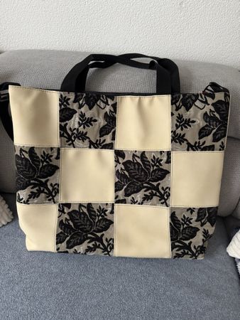Elegante Damen Handtasche/Shopper mit Blumenmuster, Handmade