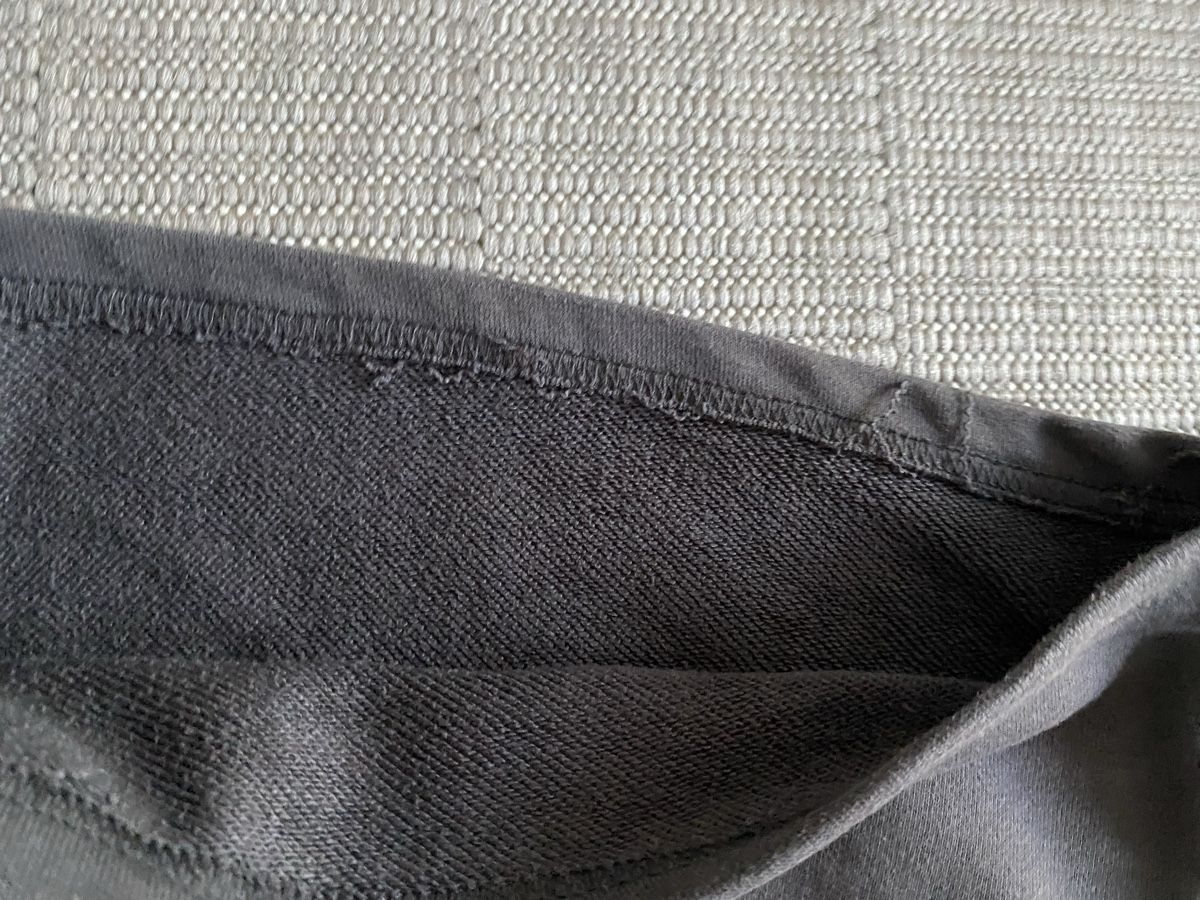 Hosen: Shorts grau L – Defekt aus Basel von Lorik.Serifi1 3