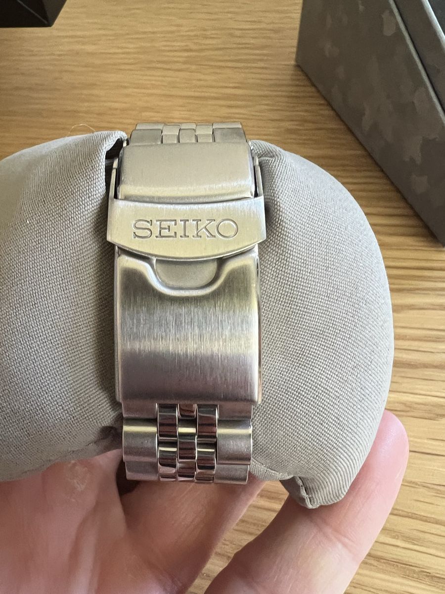 Seiko Orologi: Seiko 5 GMT Pepsi .- NEW! – Nuovo (secondo la descrizione) da Zürich venduto da mvique 4