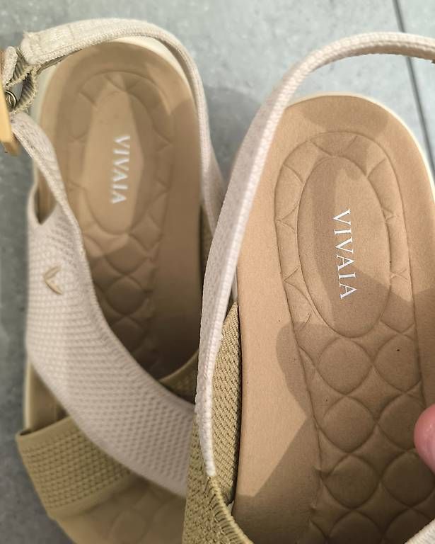 Scarpe da donna: VIVAIA Sandalen. Größe 40.5. – Usato da Pully venduto da vir_58dk 4