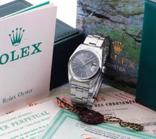 Orologio Rolex Oyster Perpetual Date quadrante grigio luna