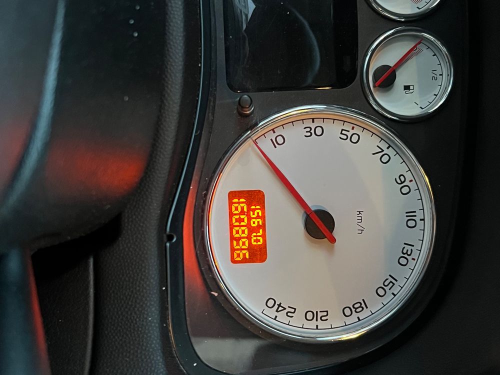 Auto Kaufen auf Ricardo