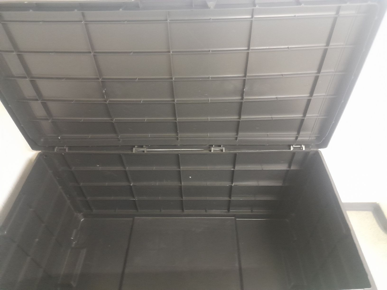 Box contenitori: kissenbox – Usato da Glattbrugg venduto da B_B 2