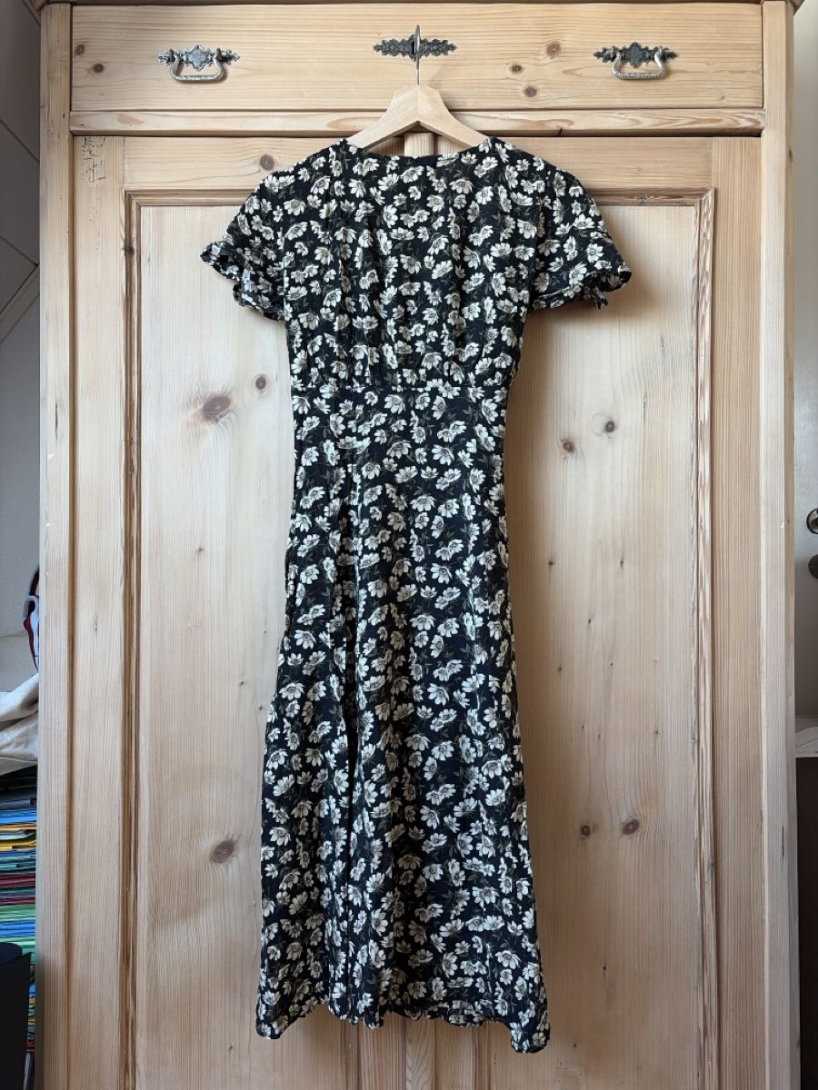 Vestiti: Wickelkleid von Rework – Usato da Oberwil BL venduto da Fialova 1