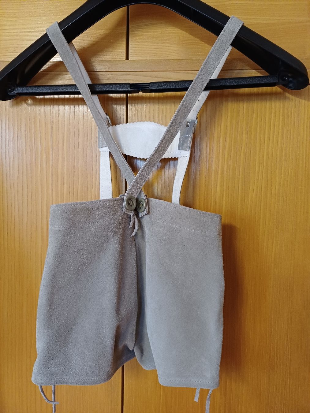 Pantaloni: Lederhosen Kind – Nuovo (secondo la descrizione) da Grosswangen venduto da biene..68 1