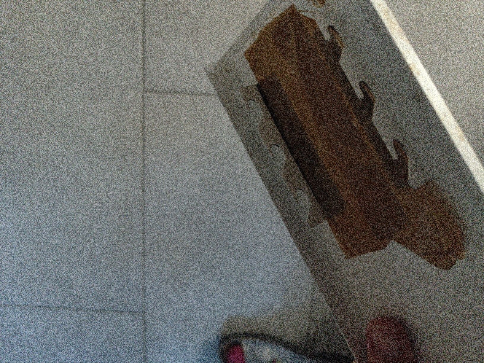 Strumenti musicali: gitarren fussbank – Usato da Möriken AG venduto da ste_sdp9 3