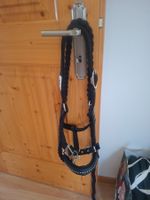 Halfter mit Strick