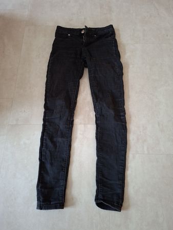Schwarze Damenhosen - Grösse 26