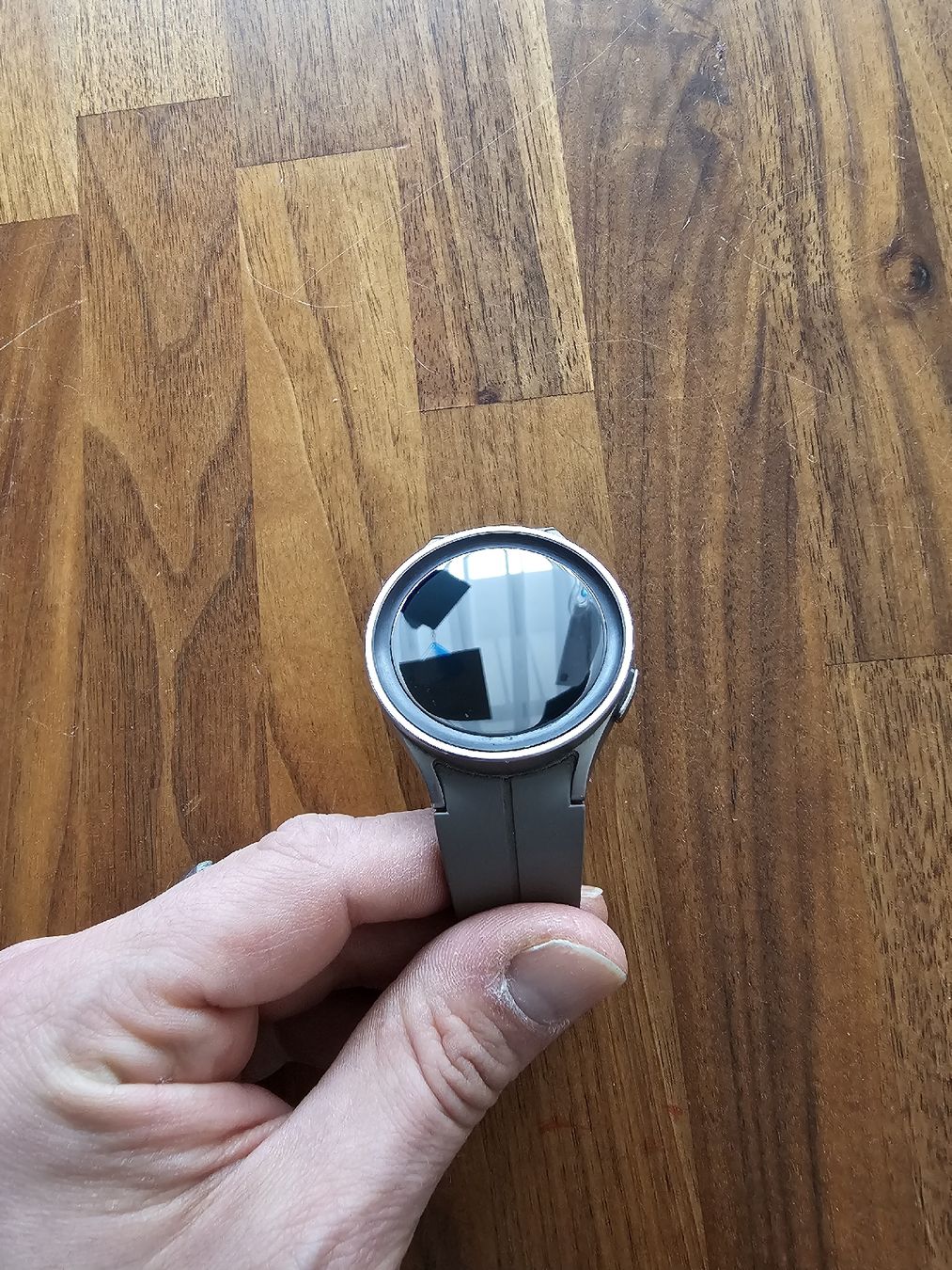 Samsung Smartwatch: Samsung Galaxy Watch5 Pro – Usato da Wettingen venduto da Alidapi 9