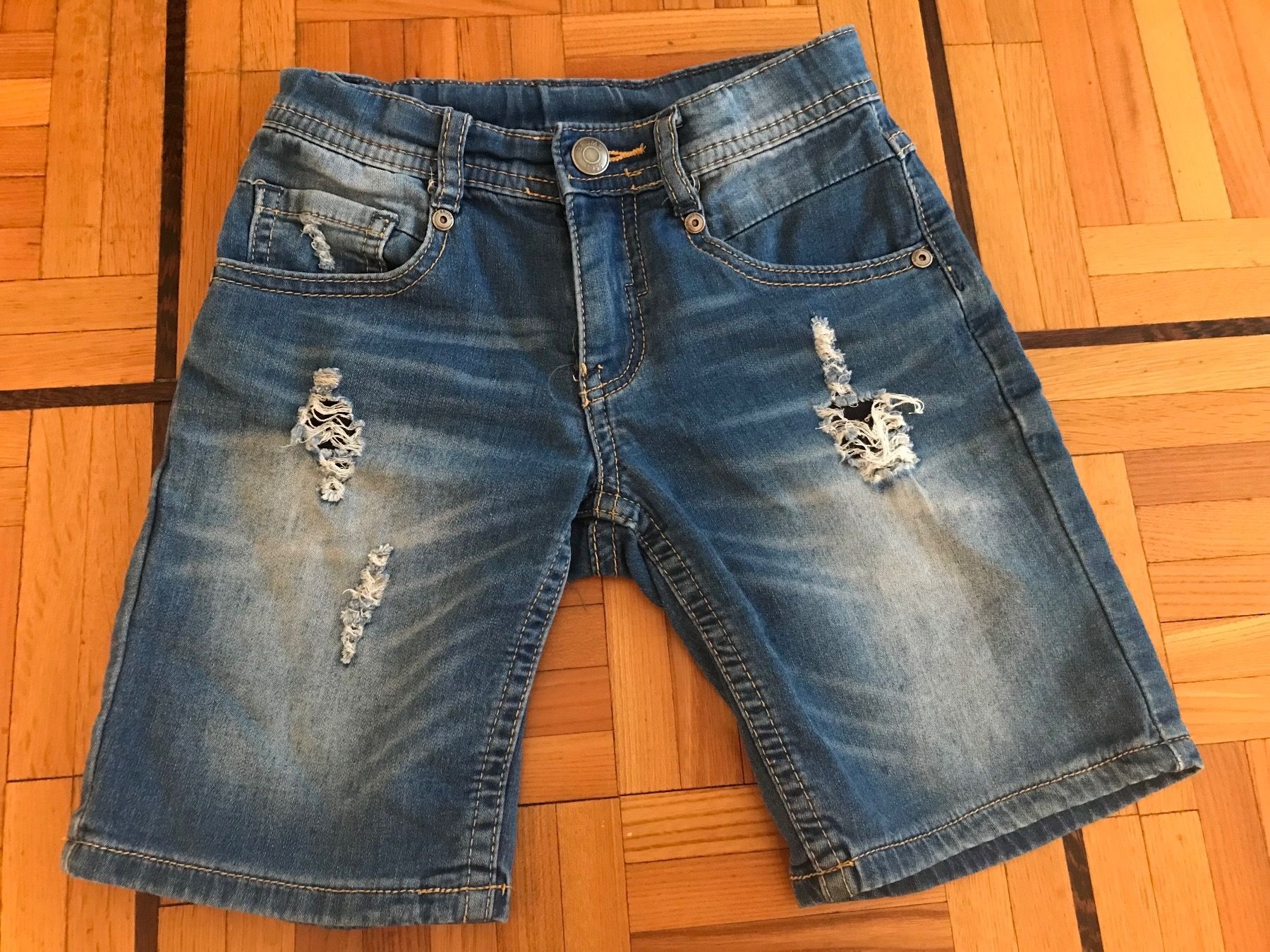 Pantaloni: BRUMS Jeans Bermudas, Gr.104 – Usato da Vezia venduto da luce2011