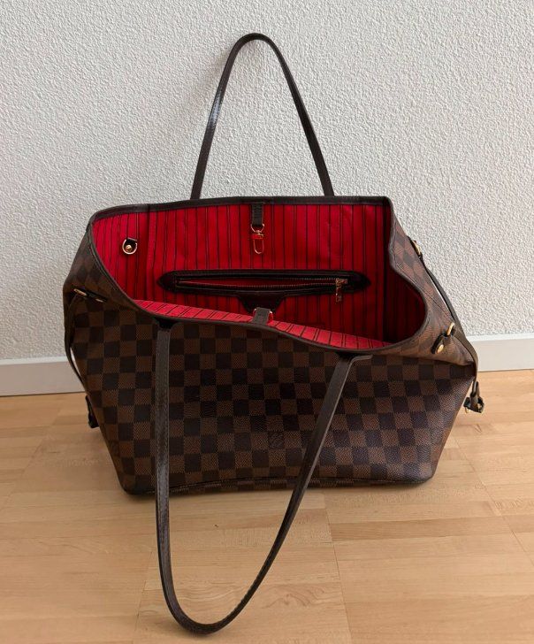 Louis Vuitton Sacs: Louis Vuitton Neverfull Damier Ebene MM – D'occasion à Luzern par Pumpfish 2