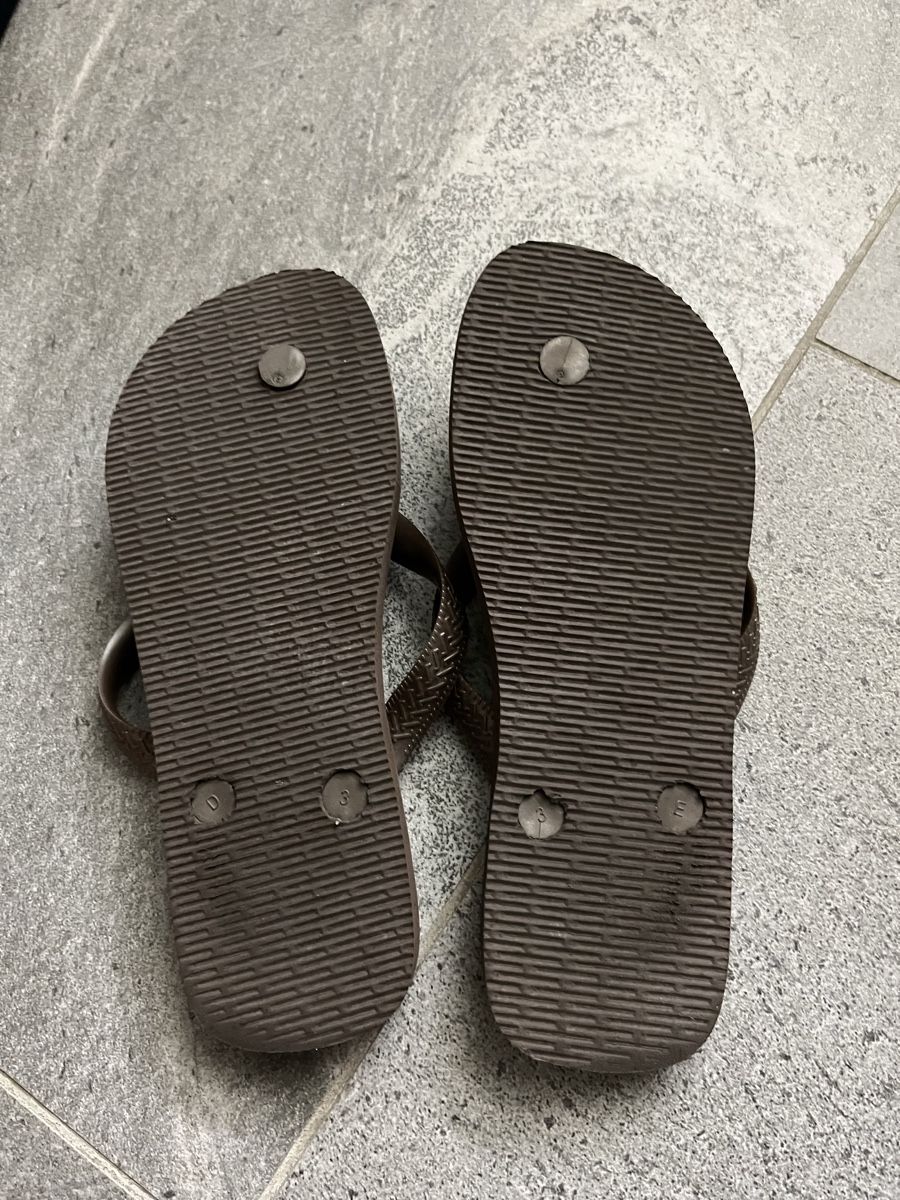 Havaianas Scarpe da donna: Flipflops Havaianas – Usato da Luzern venduto da Xjoanix 1