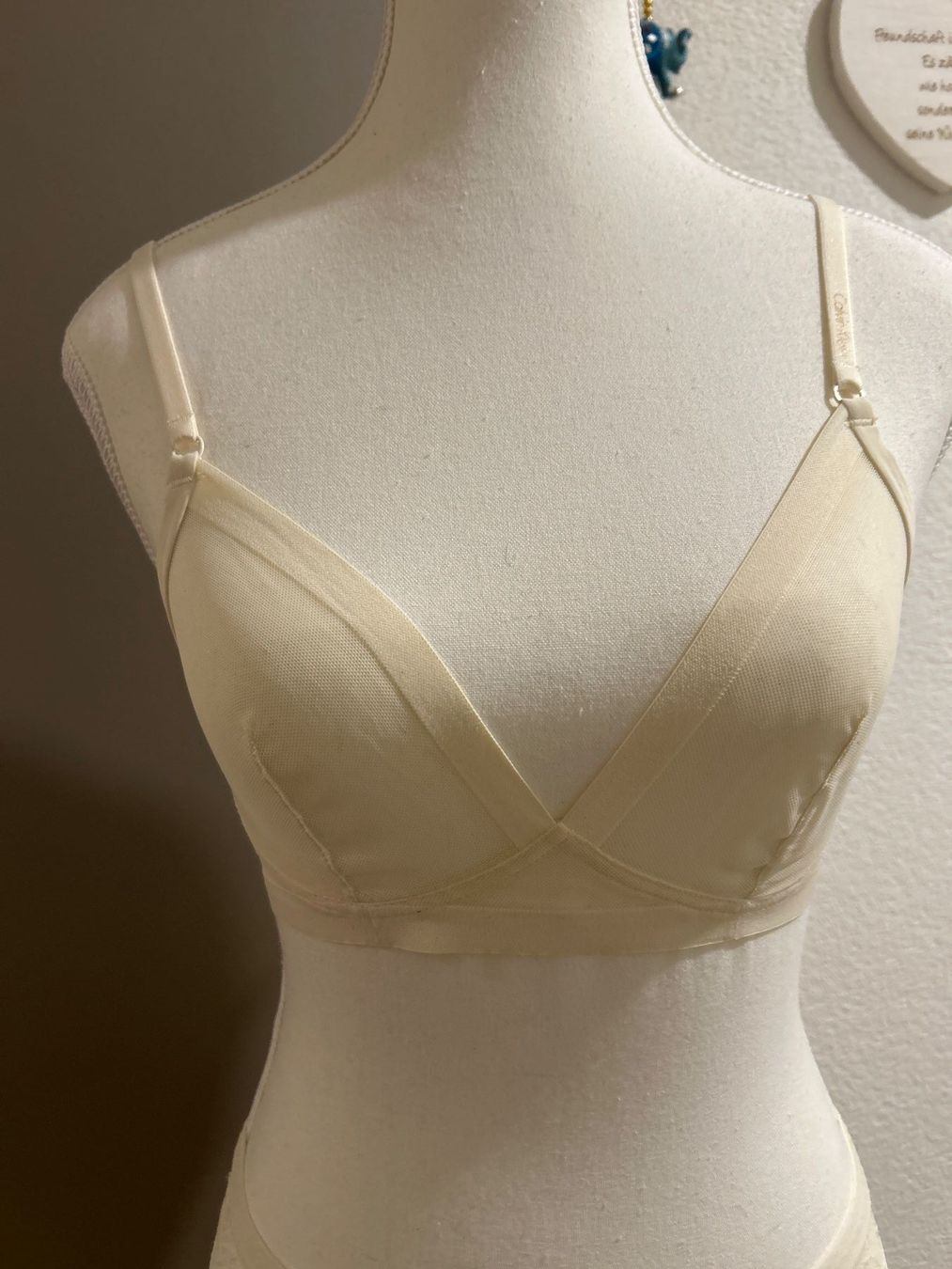 Calvin Klein Altra biancheria intima: Calvin Klein Dessous Set Creme Gr. 75 B / M – Usato da Brunnen venduto da Nala2929 3