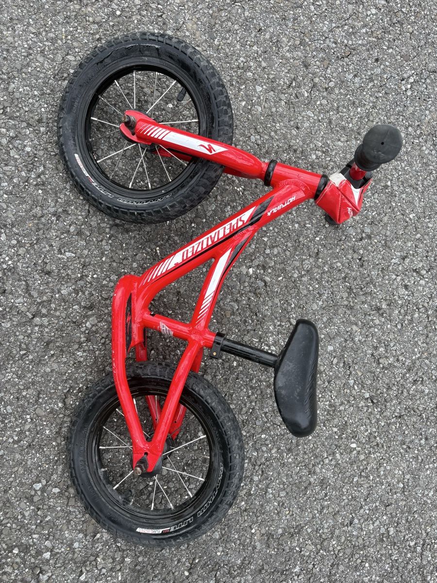 Specialized Biciclette: Specialized Hotwalk Balance Bike – Usato da Beckenried venduto da barbuska 2