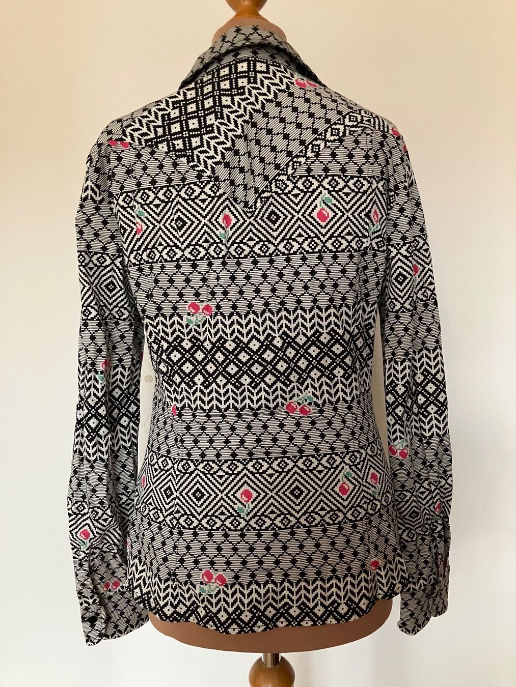Blutsgeschwister Camicette: Blutsgeschwister Bluse – Usato da Basel venduto da Hamburg82 1