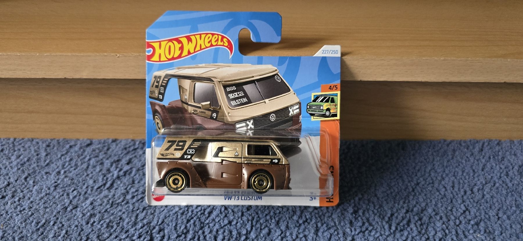 Volkswagen Modellini d'auto: VW T3 Custom – Nuovo e nell'imballaggio originale da Merligen venduto da SwissMini27