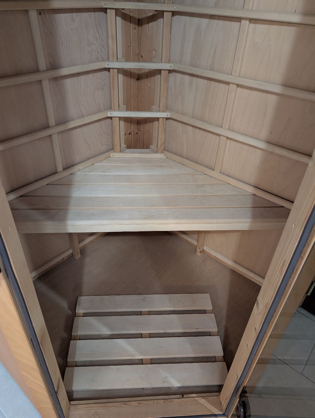 Saunas & Accessoires: Infrarotsauna – D'occasion à Wittenbach par Qualita 3