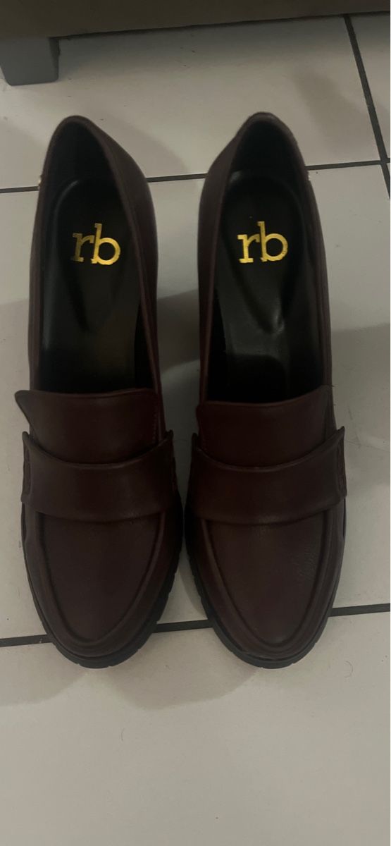 Roccobarocco Scarpe da donna: Scarpe – Nuovo (secondo la descrizione) da Cadenazzo venduto da lul_9q7j