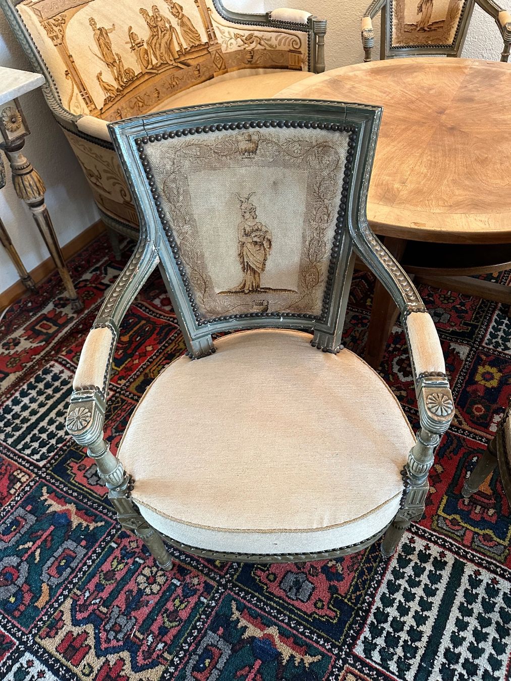 Sofas: Sofagarnitur Louis XV mit Tisch – Gebraucht aus Russikon von Cholo007 5
