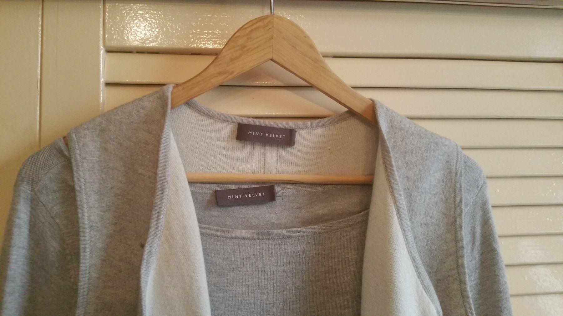 Gilet & Giacche senza maniche: Gilet et pull – Usato da Epauvillers venduto da pat_c9c5 1
