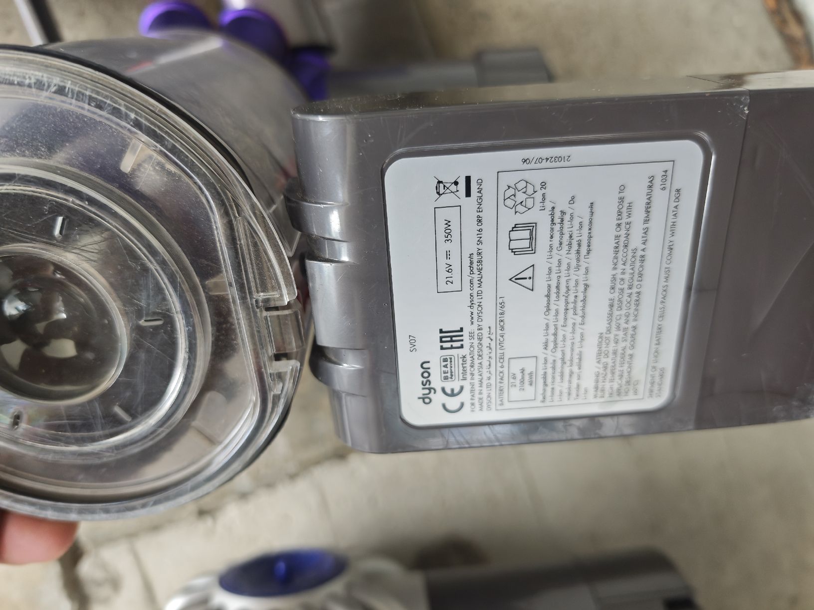 Dyson Aspirapolveri & Accessori: 6 Staubsauger Dyson ab 1-.fr – Usato da Sarnen venduto da Laut_musik 1