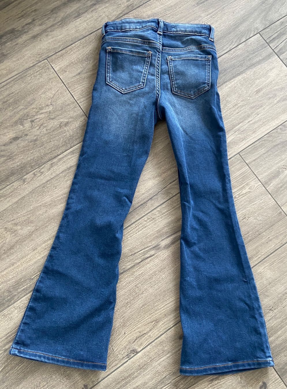 H&M Hosen: Mädchenjeans von H&M - Grösse 128 – Gebraucht aus Pfäffikon ZH von Mihu79 1