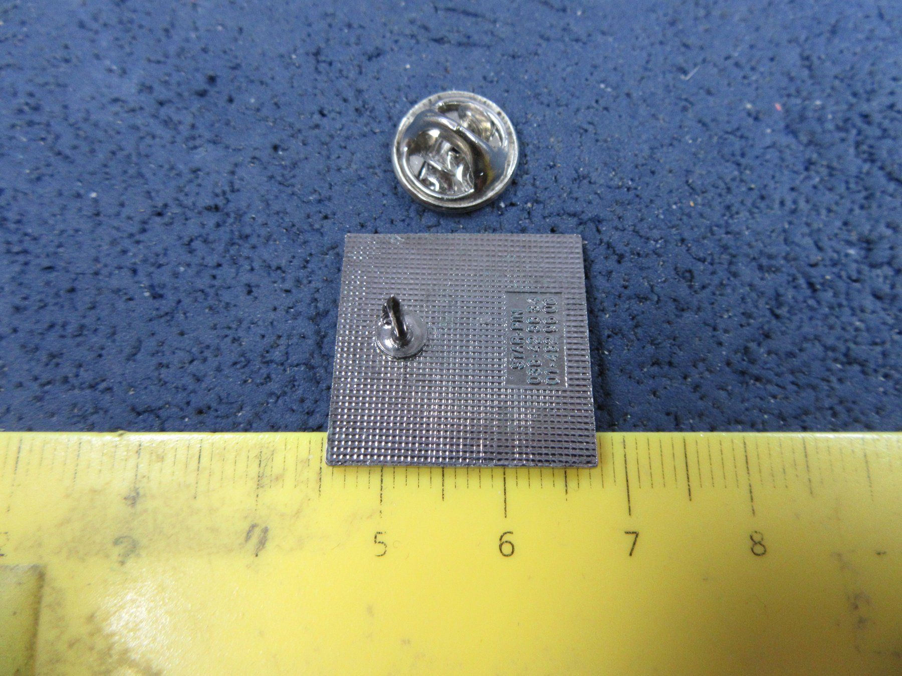 Placchette & Badge: GVNA PIN – Usato da Ettingen venduto da Hausi4711 1