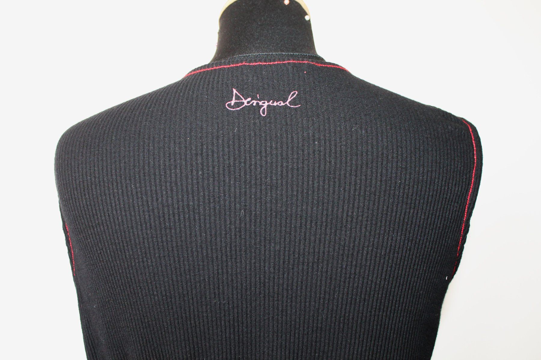 Vestiti: Robe Desigual taille XL – Usato da Chez-le-Bart venduto da jasse 2