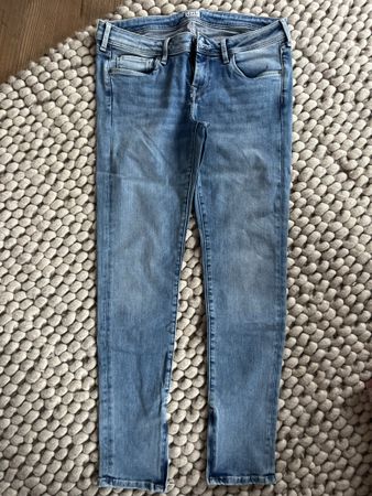 Pepe Jeans, Gr. 28/32, neuwertig mit Reissverschluss Detail