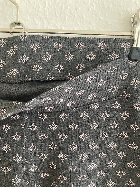 Negligees & Pyjamas: Pyjamahose Umstandsmode Gr. S – Gebraucht aus Bern von tan_2rrh 3