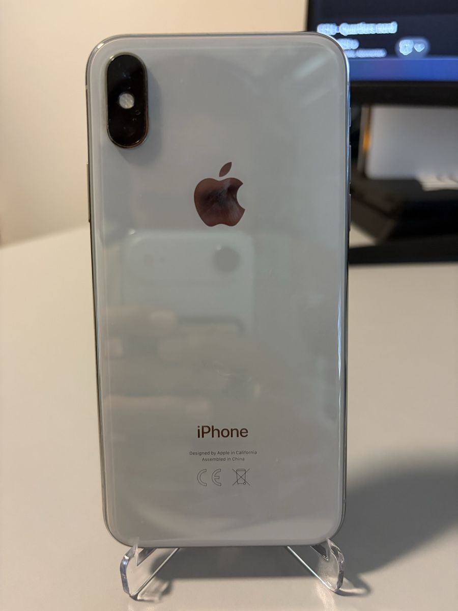 Apple Telefoni cellulari / Smartphones: iPhone X Silber guter Zustand – Usato da Bern venduto da Diego-maradona