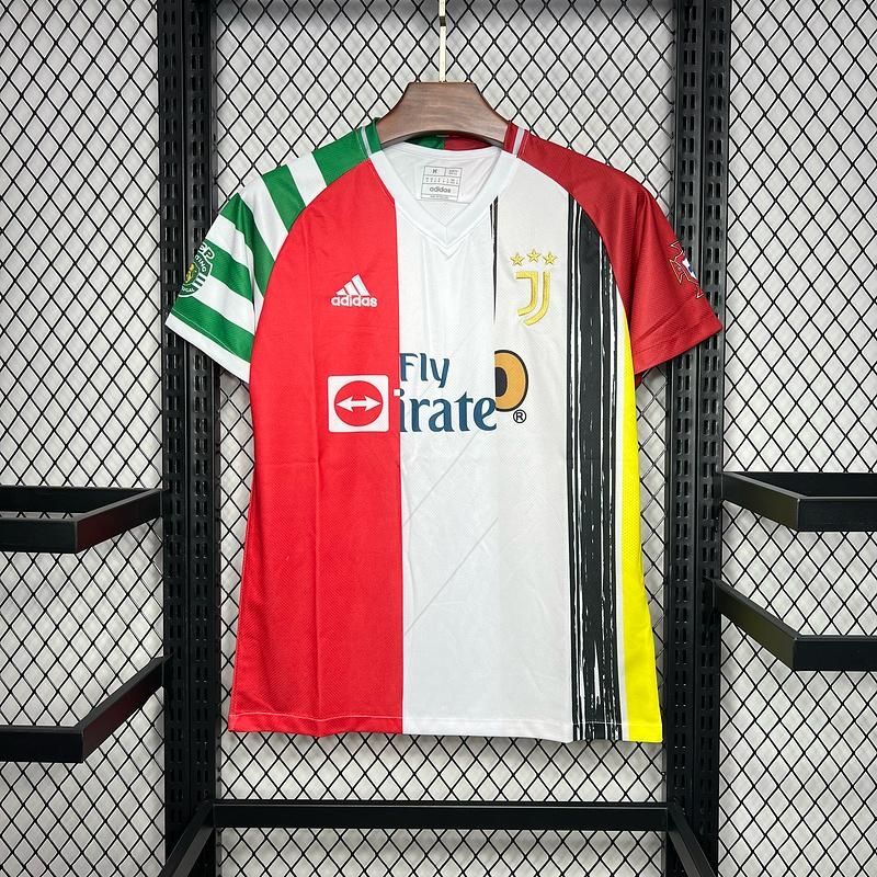 Maillots de corps & Pantalons: maillot unique de Ronaldo peint à la main – Neuf avec emballage d'origine à Rue par vin_cj76 3