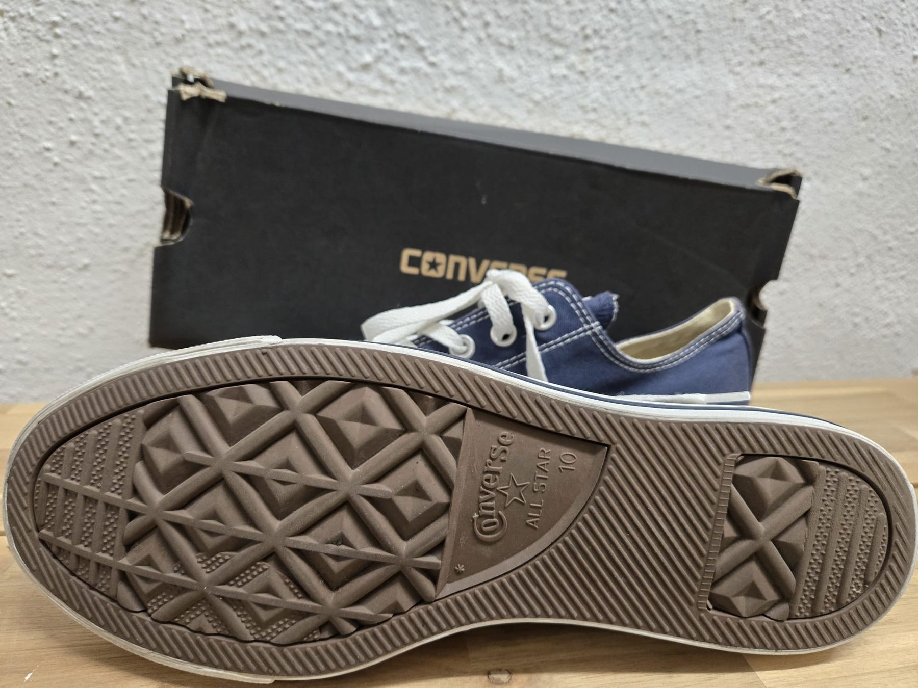 Converse Scarpe da uomo: Converse All Star, Grösse 44 – Nuovo (secondo la descrizione) da Rheinsulz venduto da Dred 3