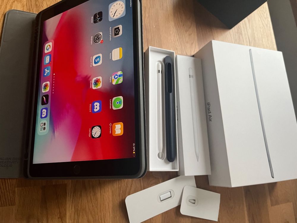 Tablette IPad Air+ Pencil apple +accessoires, VN 995.- | Kaufen auf Ricardo