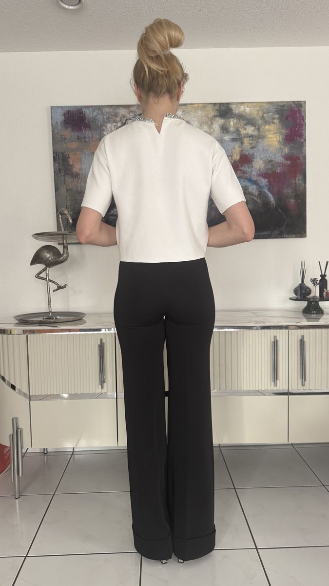 Hosen: Damen Hose Schwarz Grösse M – Gebraucht aus Altendorf von Ro 4